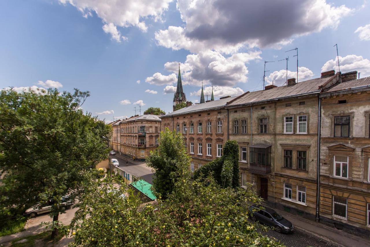 1 Квартира Возле Ж/Д Вокзала, 15 Минут От Центра Leópolis Exterior foto